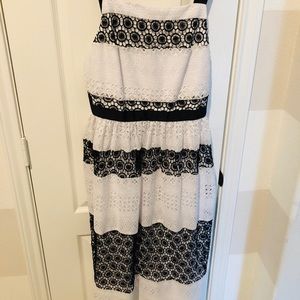 Black and White Lace Backless Sundress